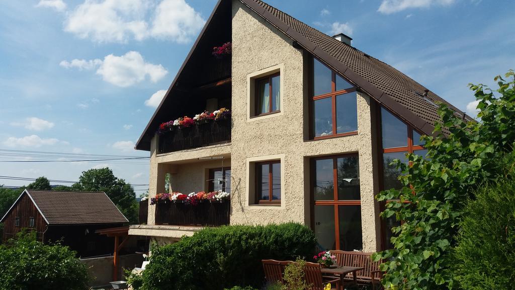 Apartmany Sharka -Sarka Justrova Decin Exterior photo